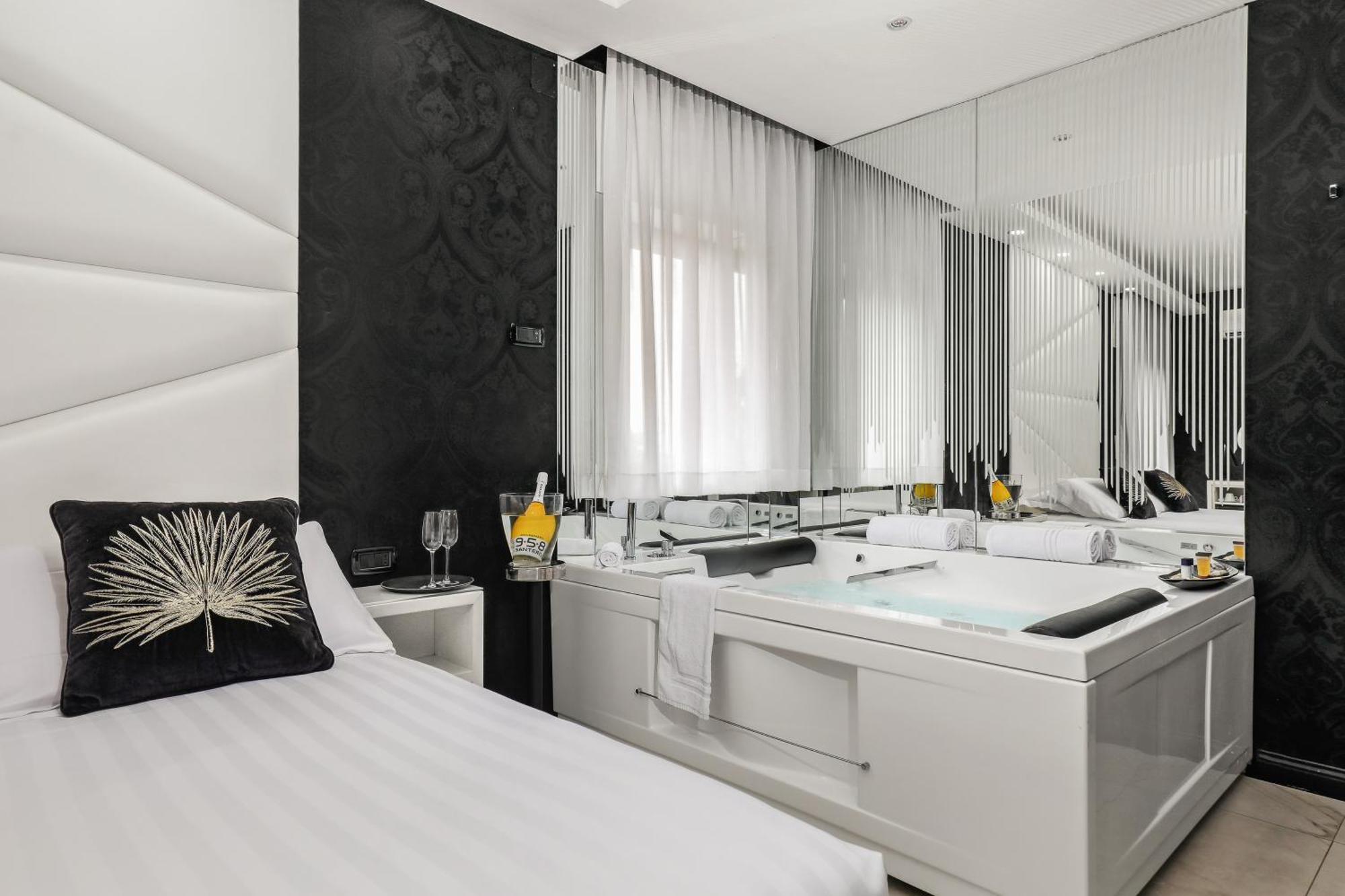 Reggia Suite Spa Hotel Καζέρτα Εξωτερικό φωτογραφία