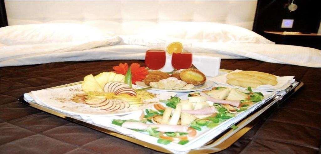 Reggia Suite Spa Hotel Καζέρτα Εστιατόριο φωτογραφία